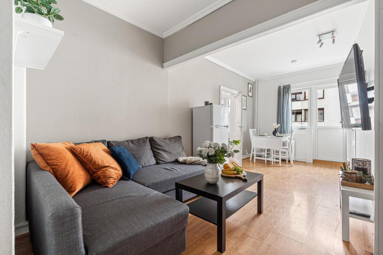 אוסלו Small And Cheap - 6 Ppl - Super Central - Balcony מראה חיצוני תמונה