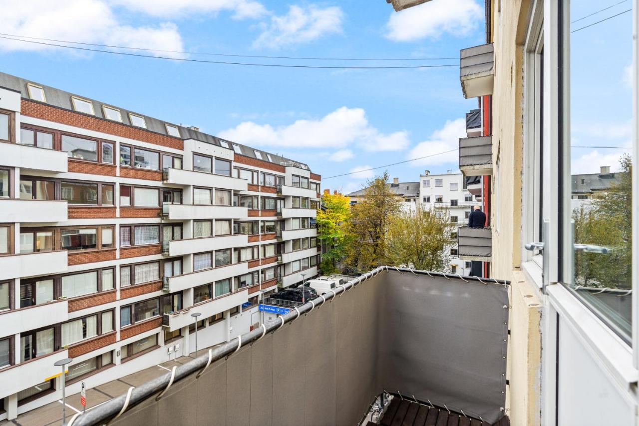 אוסלו Small And Cheap - 6 Ppl - Super Central - Balcony מראה חיצוני תמונה